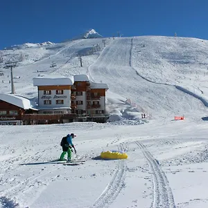 ** Hotel Bucaneve Italia